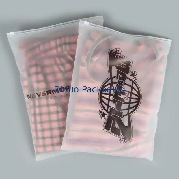 Bolsa de embalaje con cremallera congelada de Cpe de plástico con cremallera transparente Bolsa de plástico de plástico vuelva a cerrar Bolsas de plástico para ropa