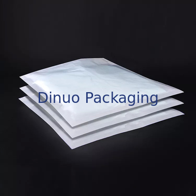 La bolsa de papel de cristal blanco de la naturaleza envuelve la bolsa de correo transparente de 35gsm 40gsm