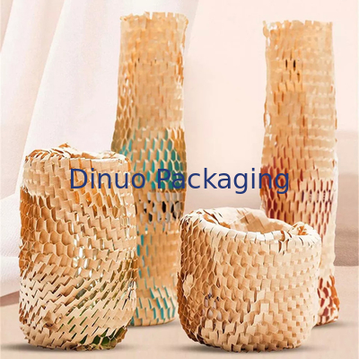 Papel Kraft de nido de abeja biodegradable de pulpa de madera que amortigua la bola de nido de abeja protectora