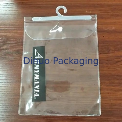 Bolsos de empaquetado modificados para requisitos particulares del claro del PVC del tamaño con el OEM/el ODM de la cinta adhesiva con el gancho
