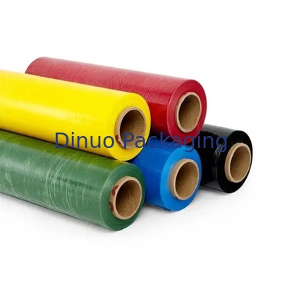 Película de encogimiento roja personalizable para soluciones de embalaje industrial