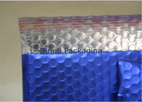 Modificado para requisitos particulares imprimiendo el color azul de envío de los sobres de la burbuja metálica para enviar