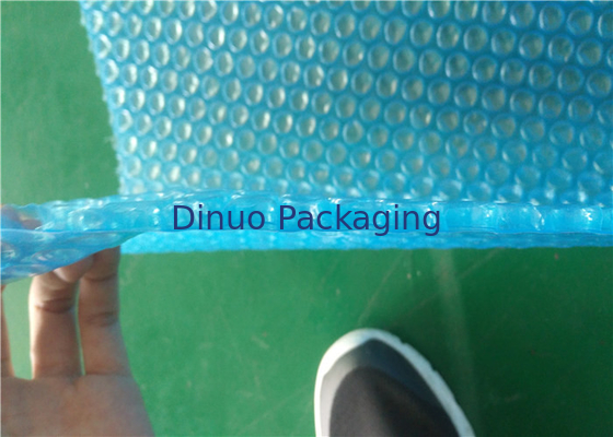 Rollo pesado coloreado de la hoja de la burbuja biodegradable para el uso de la piscina