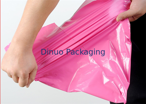 Correo de encargo plástico del sobre polivinílico del anuncio publicitario de Tearproof y característica de envío del sello del uno mismo de los bolsos