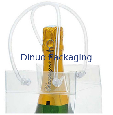 La bolsa de plástico transparente del PVC, la bolsa de asas modificada para requisitos particulares del PVC para el embalaje del vino tinto