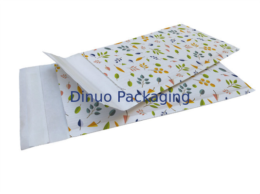 Ningunos sobres acolchados acanalados blancos plásticos Eco del papel de Kraft amistoso