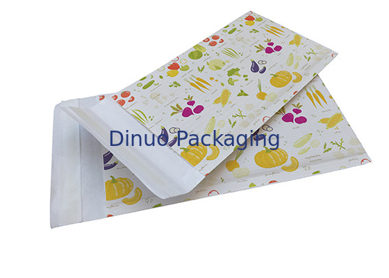 Ningunos sobres acolchados acanalados blancos plásticos Eco del papel de Kraft amistoso