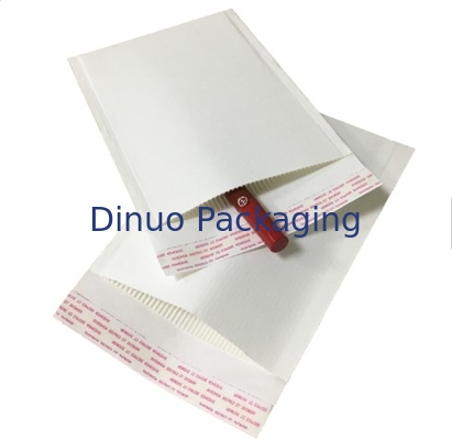sobres de envío rellenados anuncio publicitario acanalados 110*130m m de la cinta auta-adhesivo de las bolsas de papel