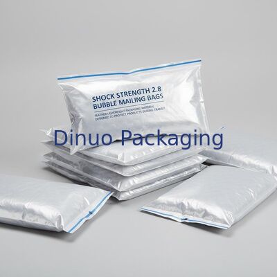 Resistencia al choque 2.8 Bolsas de correo de burbujas Materiales de embalaje ligeros de pluma diseñados para proteger los productos durante el tránsito