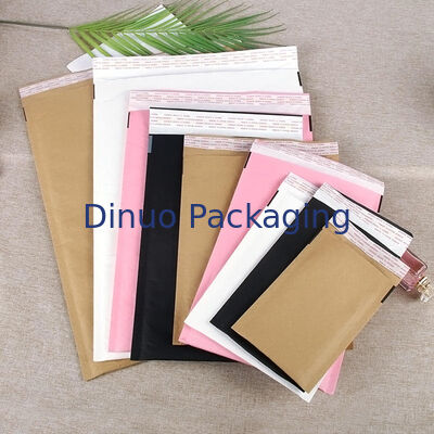 Sobres acolchados de papel de impresión en 6 colores que cumplen con los estándares de USPS y del transportista Embalaje de correo exterior resistente al agua y duradero